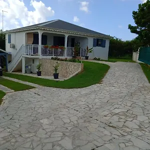 Appartement Grand F2 A 15 Minutes A Pied De La Plage De Bois Jolan, Sainte-Anne (Grande-Terre)