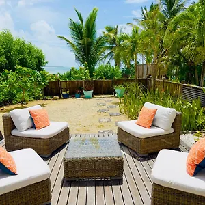 Appartement Unique : Pieds Dans L'eau Face Au Lagon, Sainte-Anne (Grande-Terre)